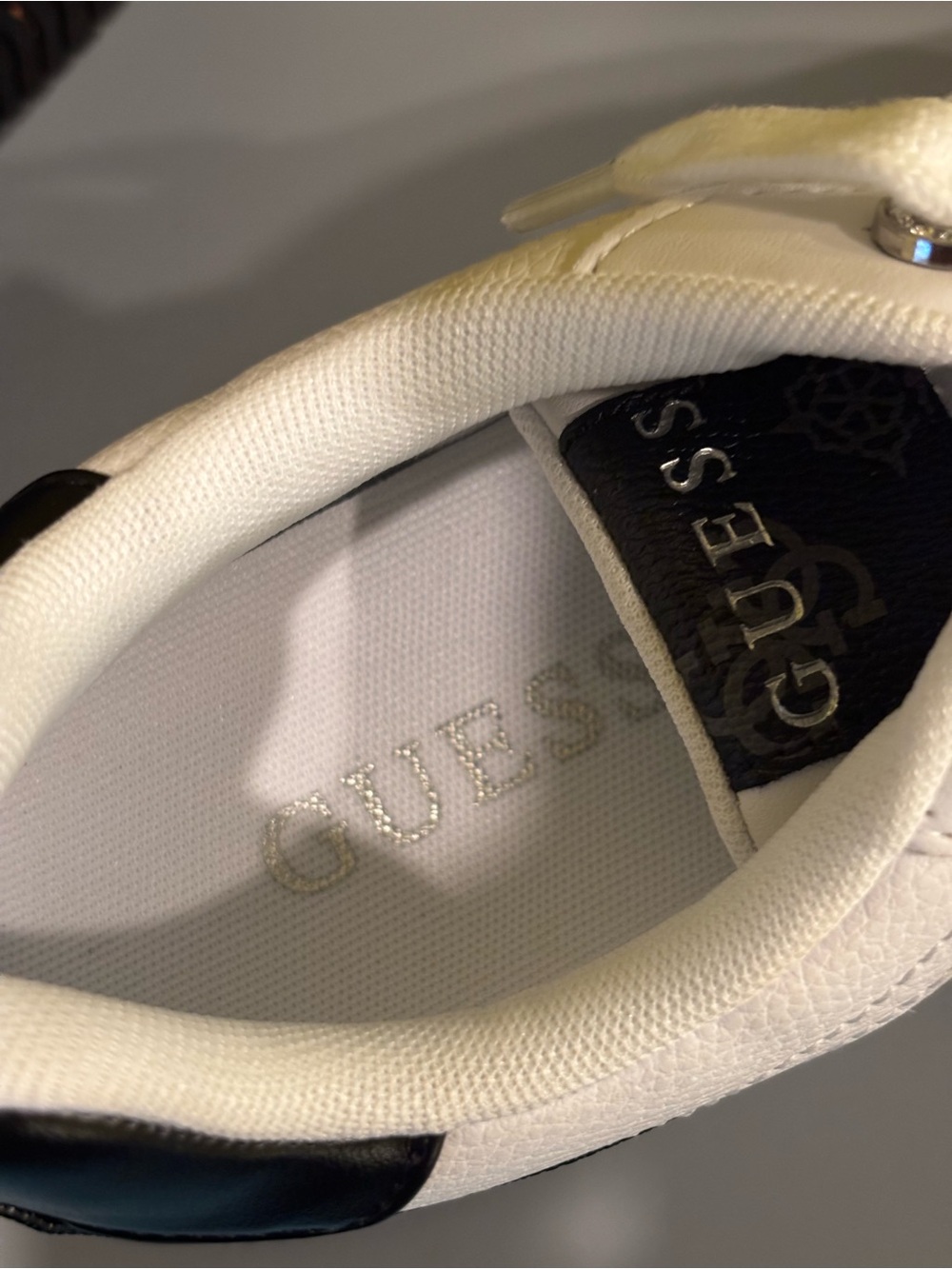 Guess White and Black Platform Sneakers for Women0713 - Picture 9 of 10
